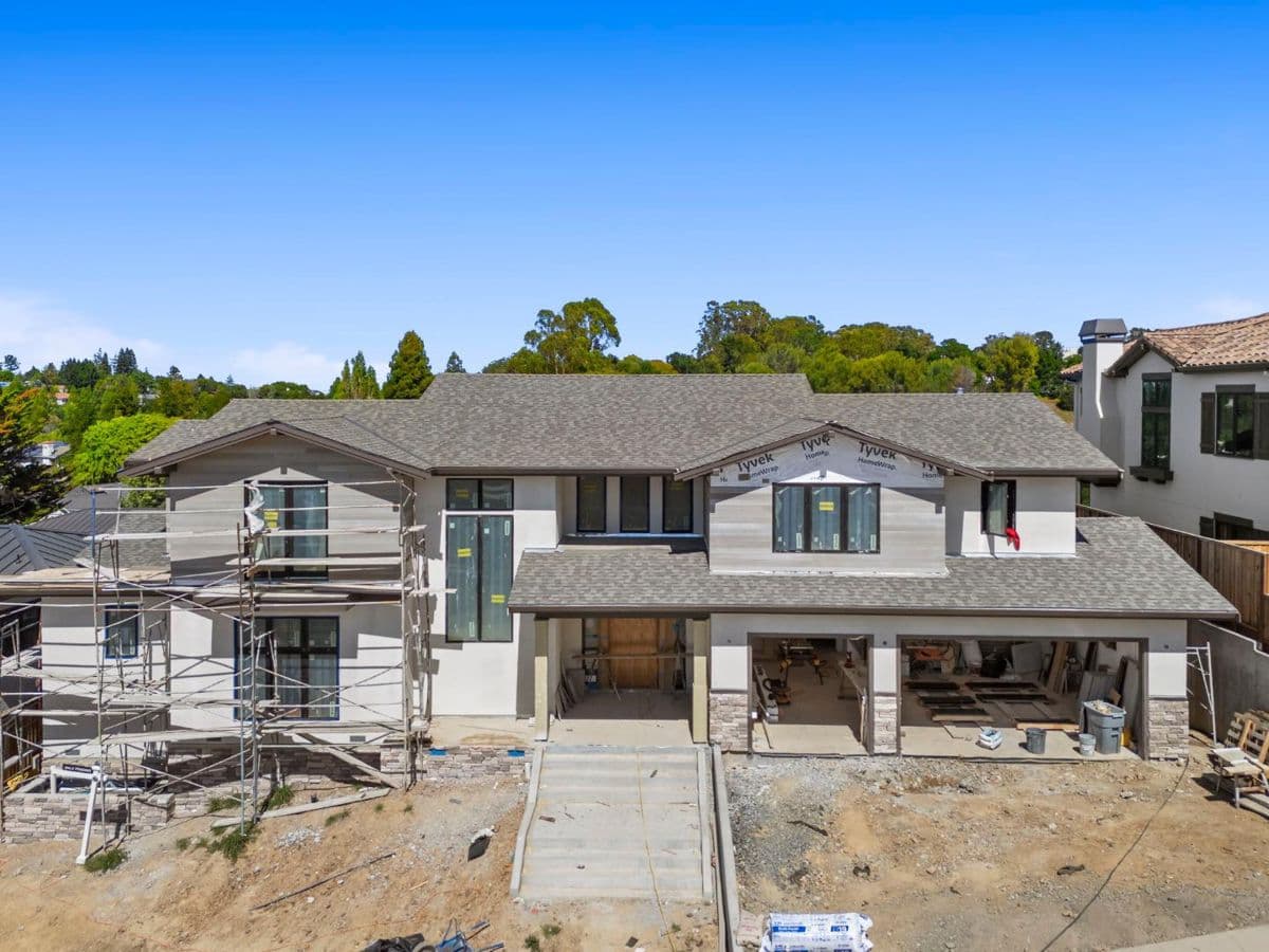 18 Bel Aire Lane - Photo 3