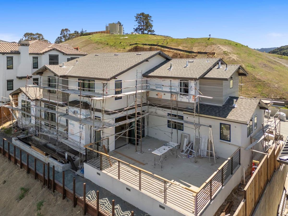 18 Bel Aire Lane - Photo 5