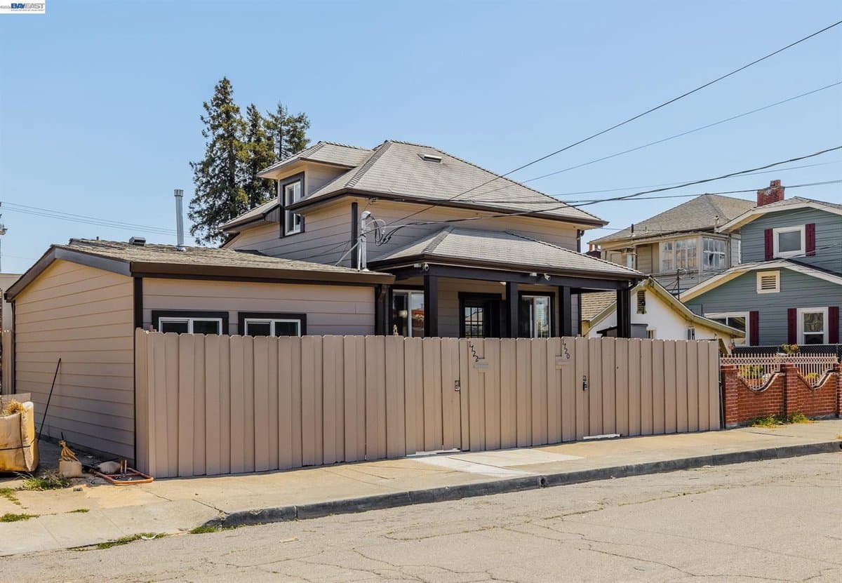 1720 46th Avenue - Photo 2