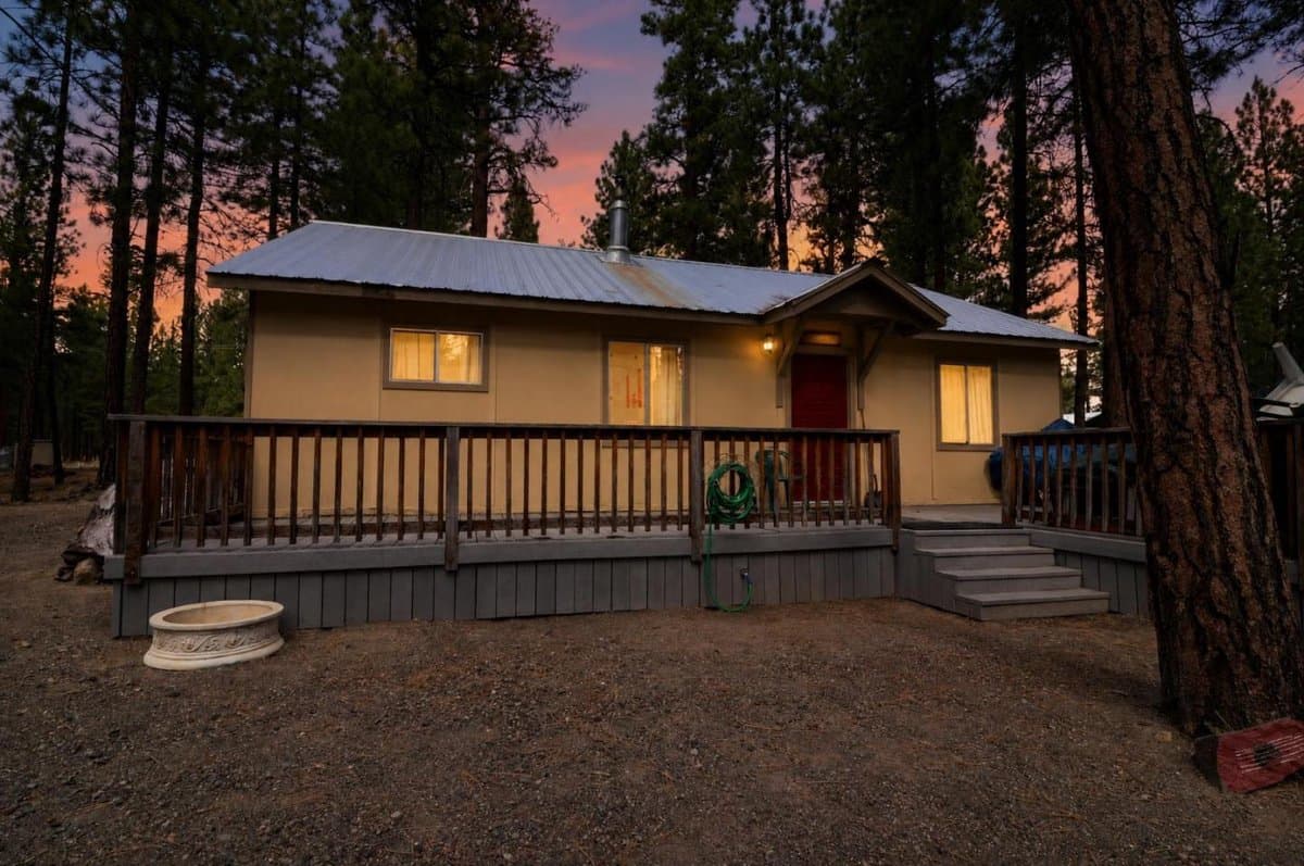 687 Tulip Way - Photo 2