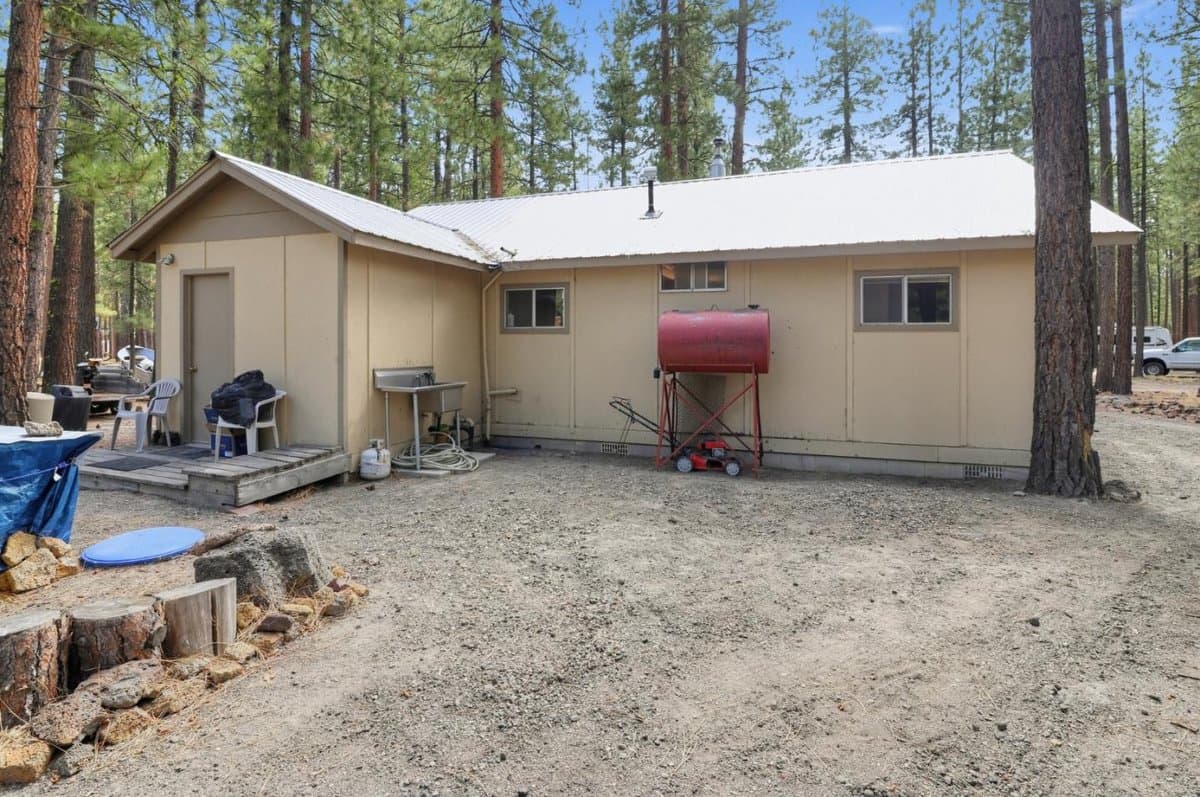 687 Tulip Way - Photo 5