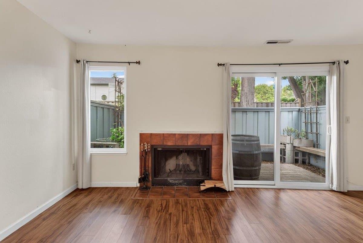 4251 Sea Pines Court - Photo 5