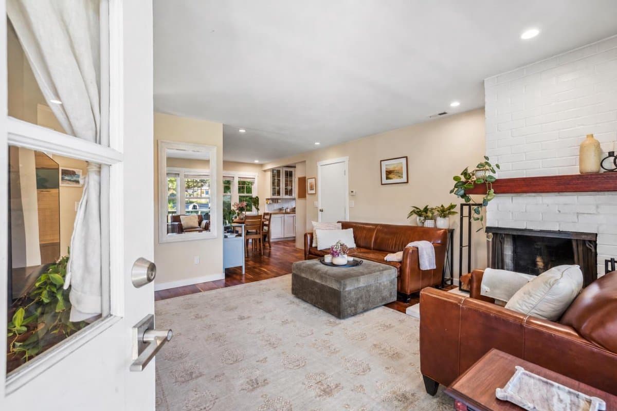 1201 Audubon Avenue - Photo 2