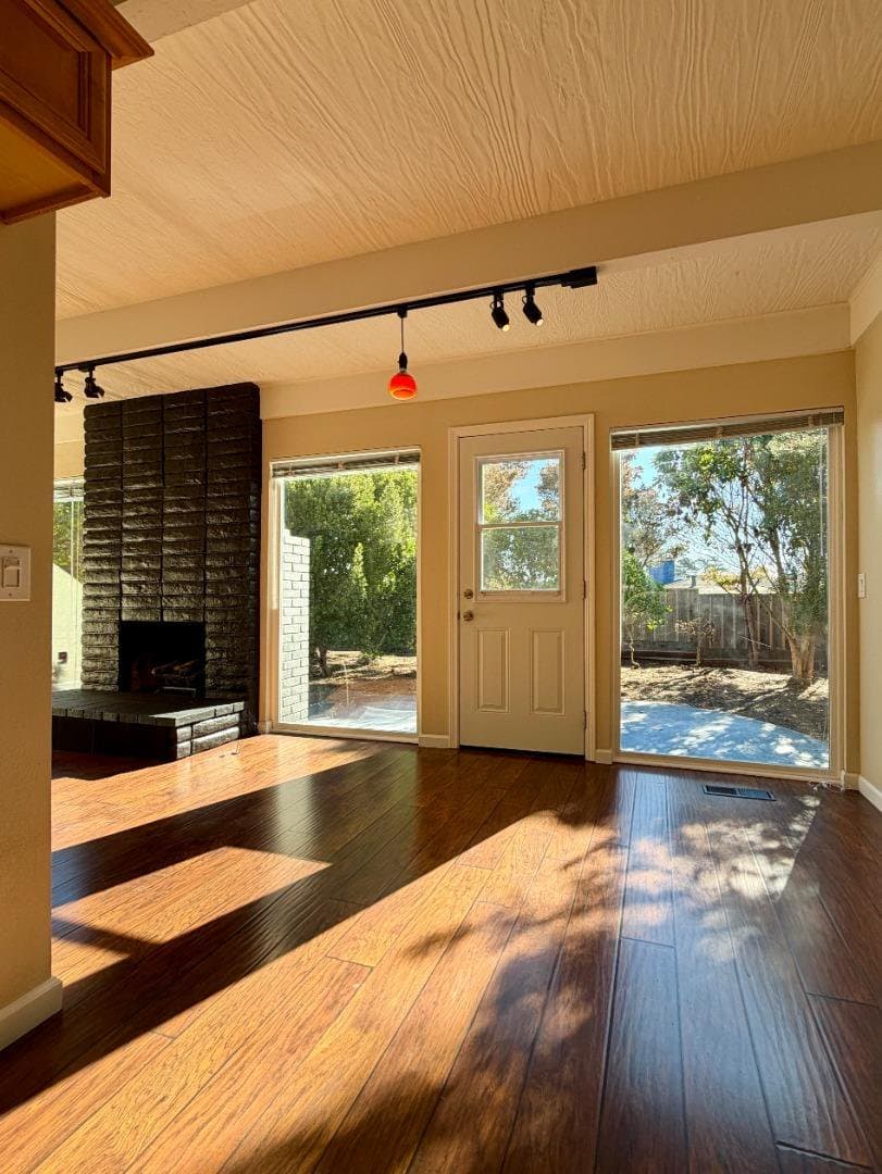 3038 Kennedy Court - Photo 4