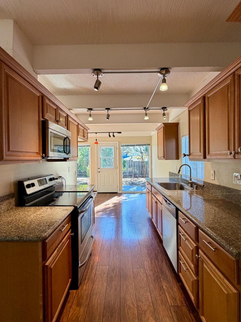 3038 Kennedy Court - Photo 5