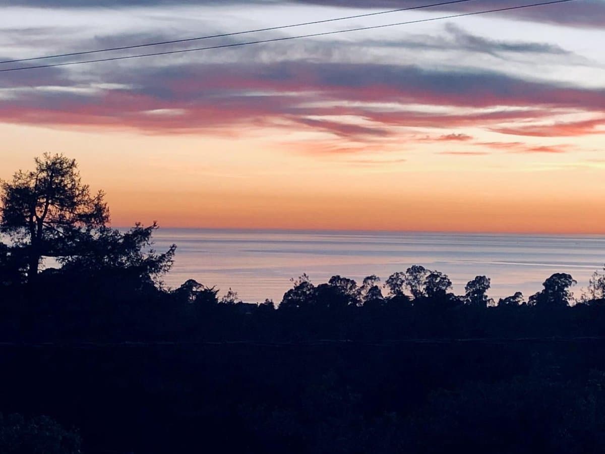 555 Vista Del Mar Drive - Photo 2