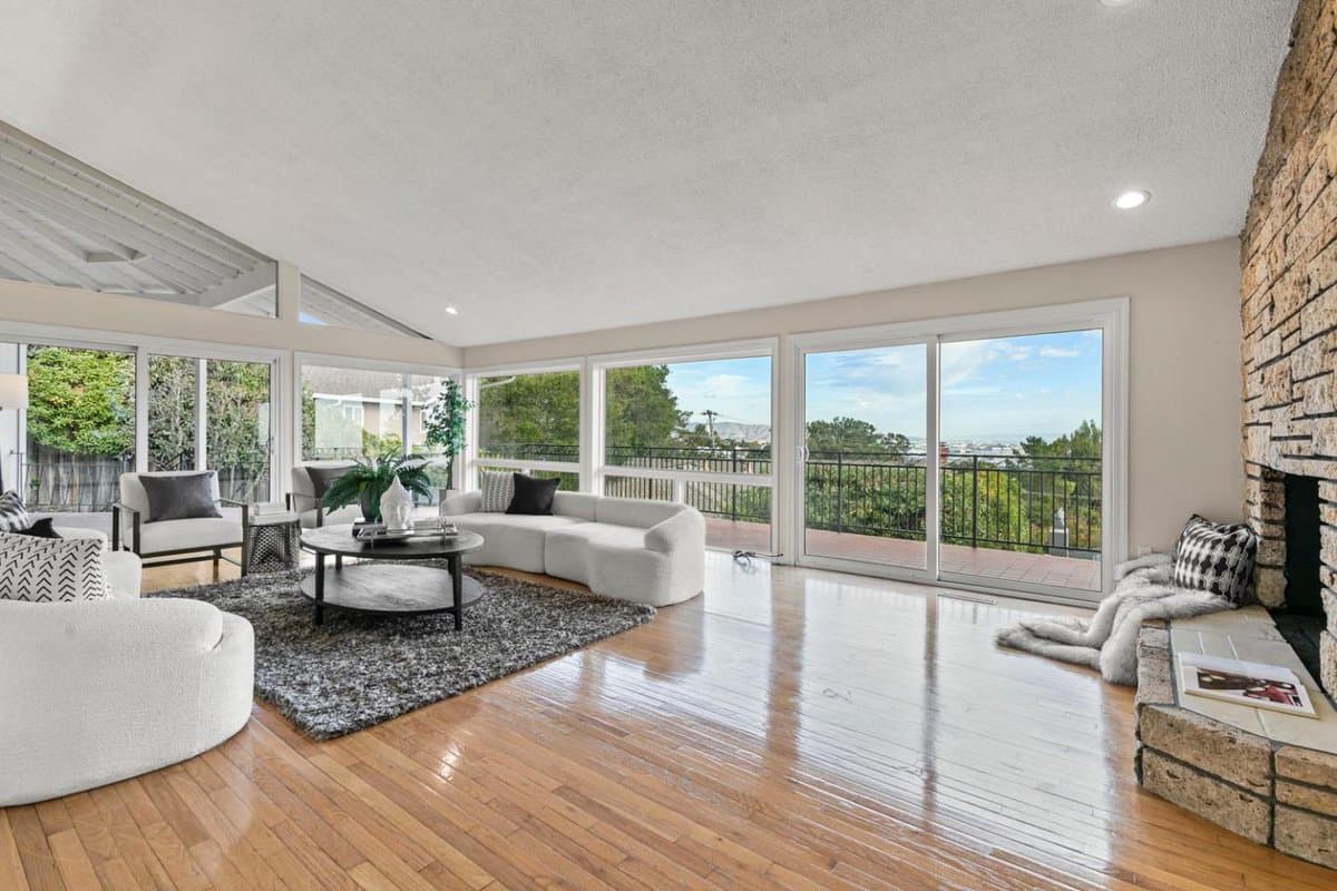 75 Chadwick Court - Photo 5
