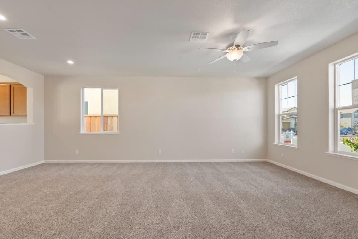 768 Aurora Way - Photo 4