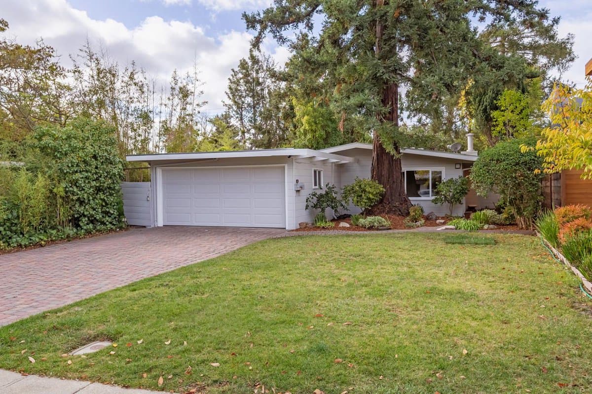 3164 Emerson Street - Photo 2