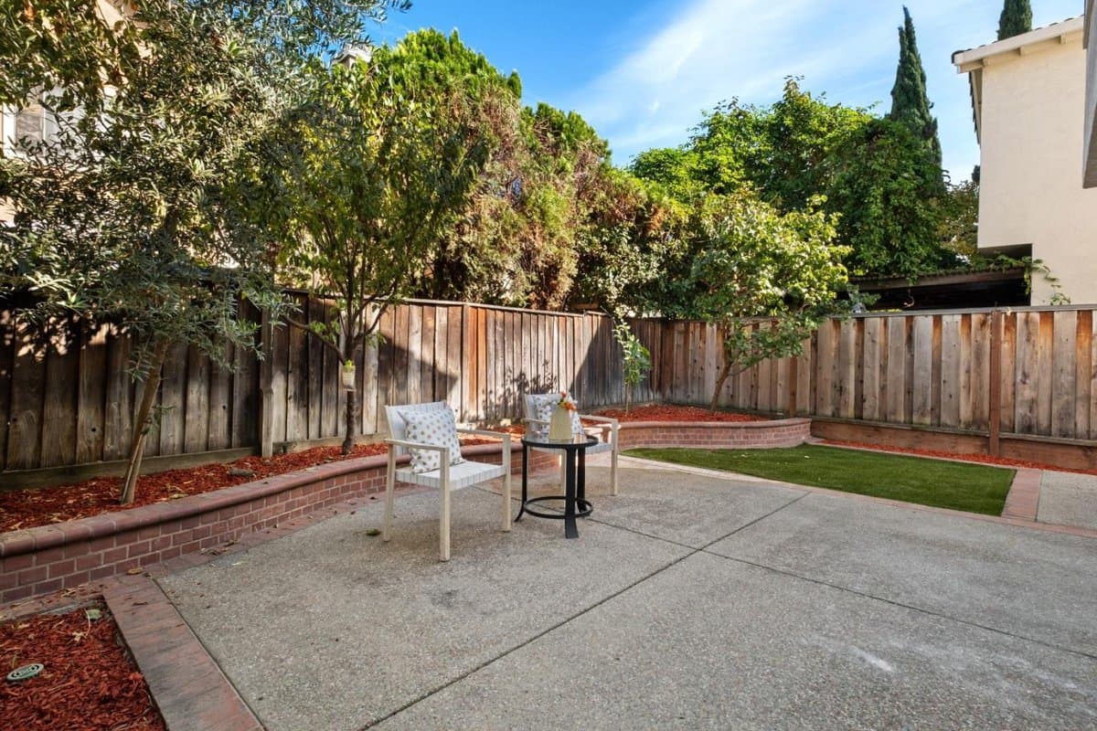 1237 Briarleaf Circle - Photo 4