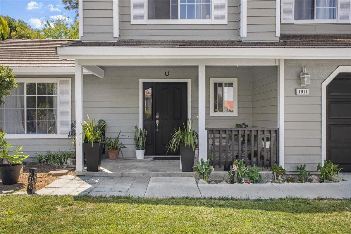 1911 Glarner Street - Photo 3
