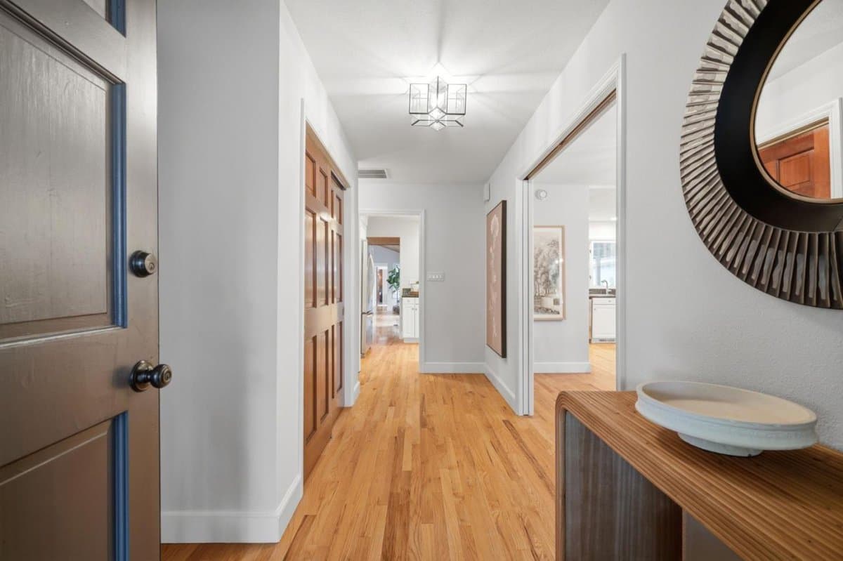 16880 Fillmer Avenue - Photo 4