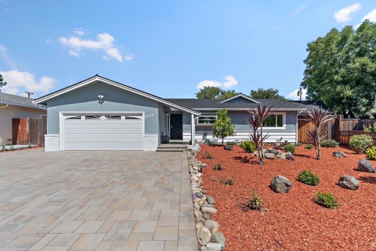 2775 Lantz Avenue - Photo 2