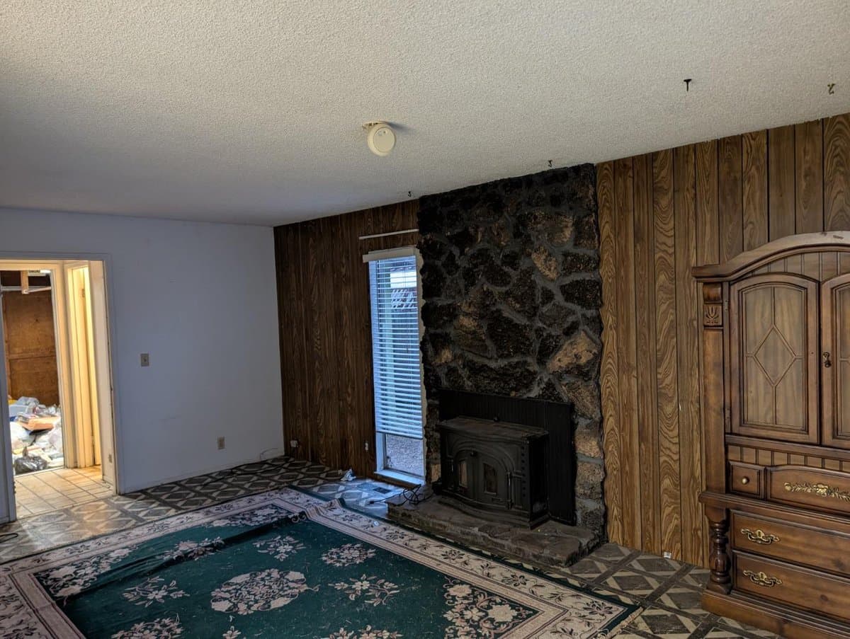 1289 Moonbeam Way - Photo 2