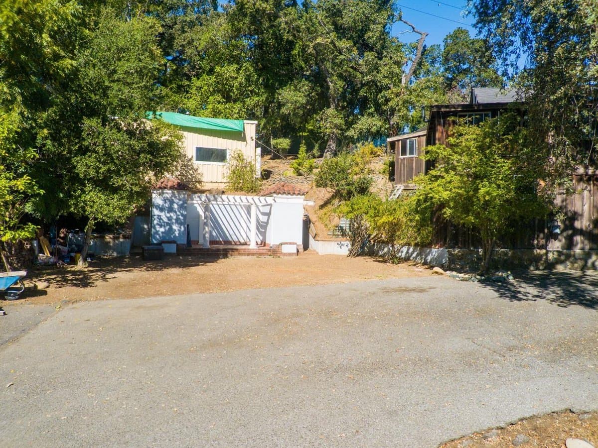 70 Reservoir Road - Photo 3