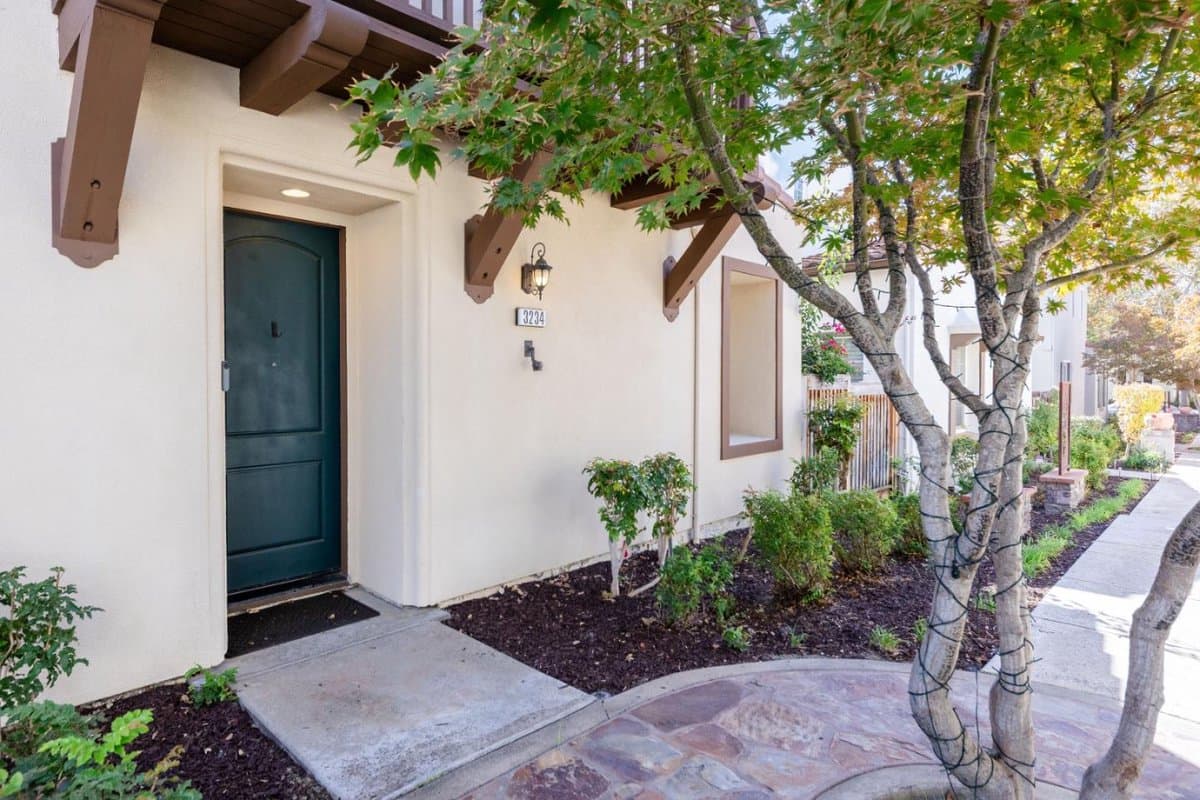 3234 Browntail Way - Photo 2