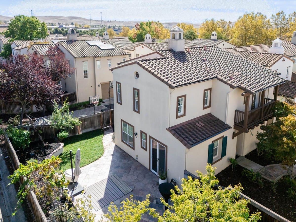 3234 Browntail Way - Photo 4