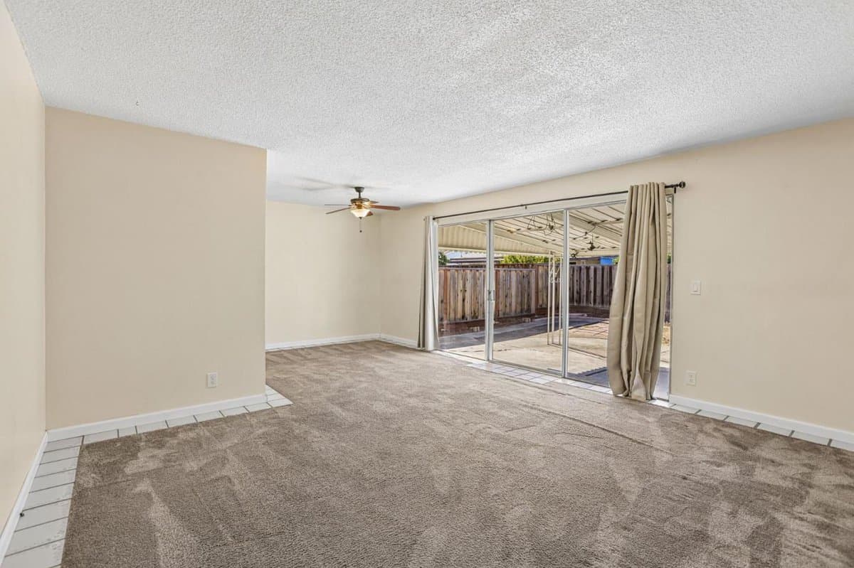 2301 Bluebell Avenue - Photo 3