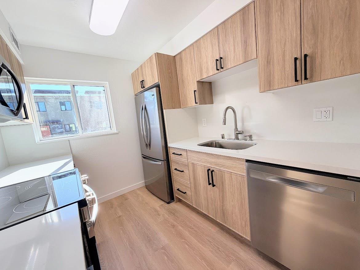 7203 Admiralty Lane - Photo 2