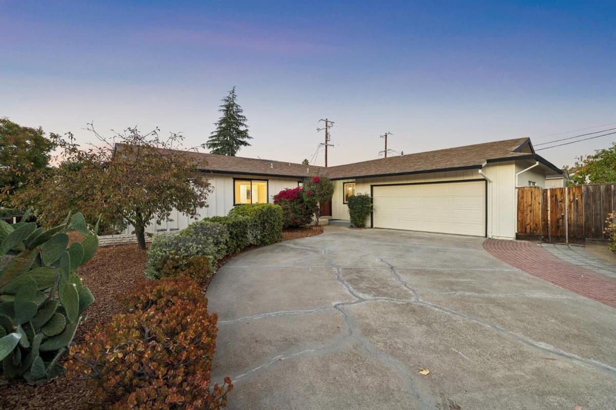 10770 Martinwood Way - Photo 3