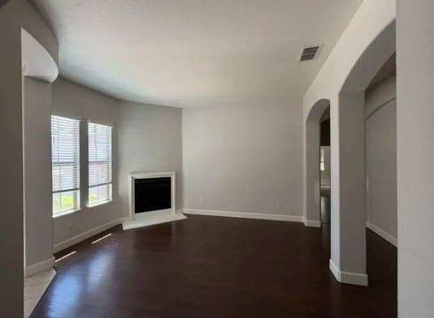 1275 Hillwood Loop - Photo 2