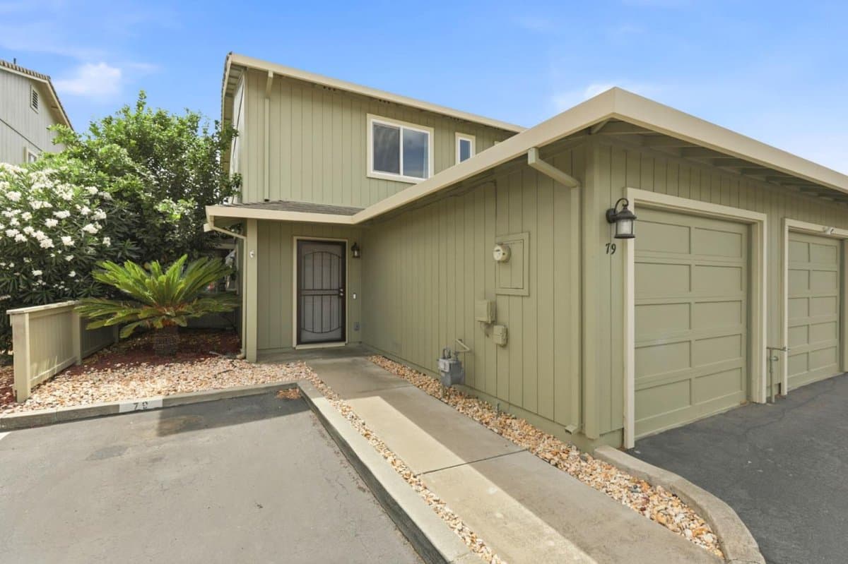 79 Knight Lane - Photo 1