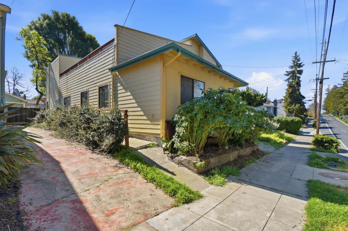 3918 High Street - Photo 3