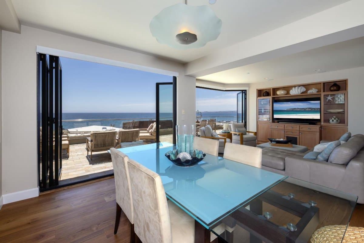 643 Beach Drive - Photo 2