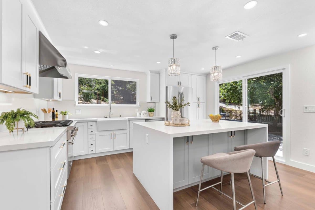 16500 Sanborn Road - Photo 4