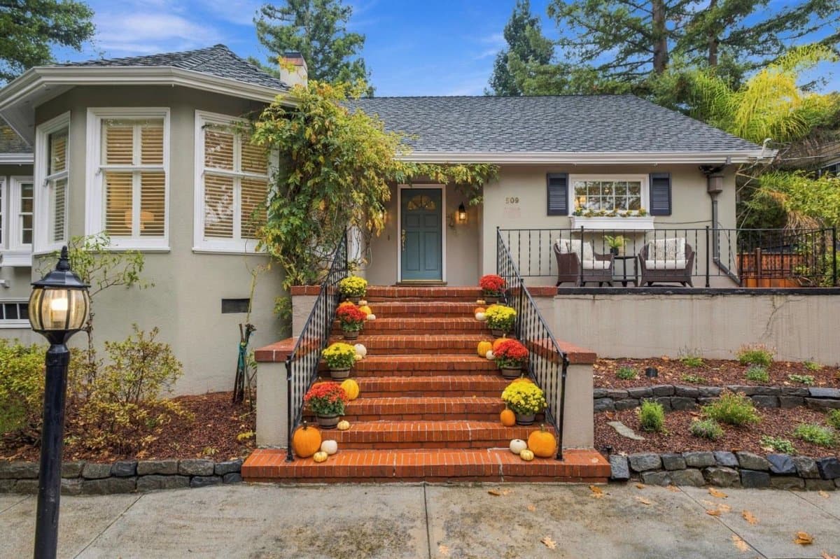 509 Crescent Avenue - Photo 2