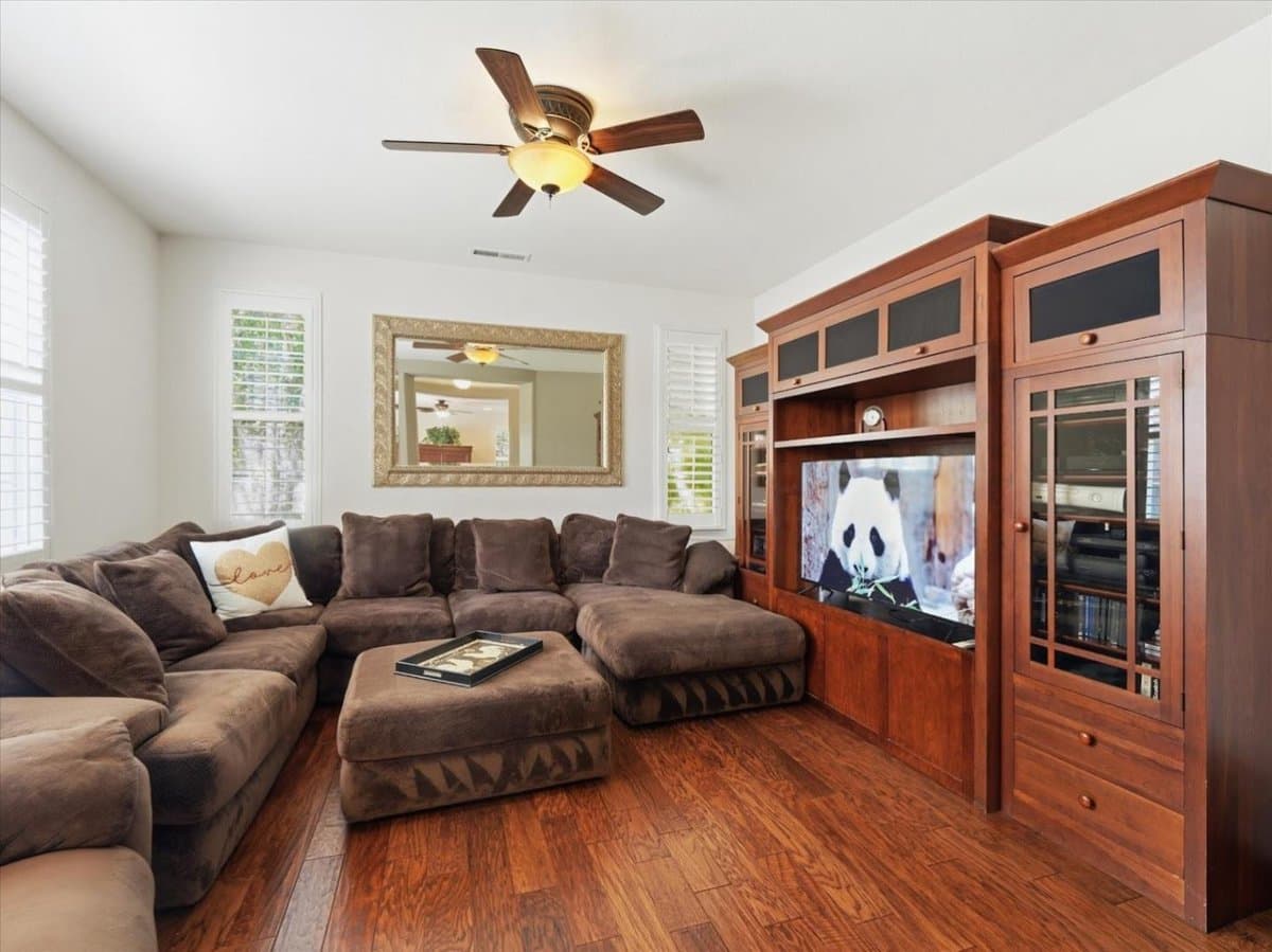 7545 Pinehurst Place - Photo 4