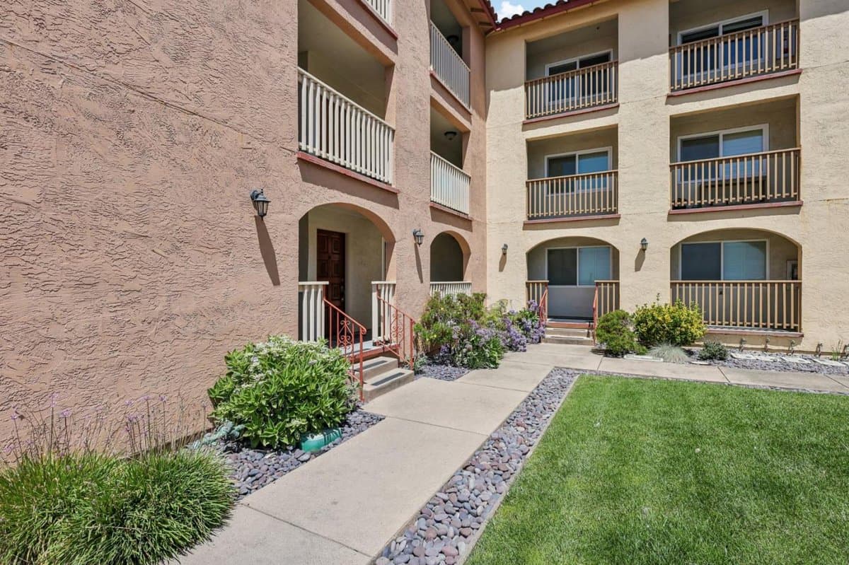 2355 Beach Boulevard #101 - Photo 4