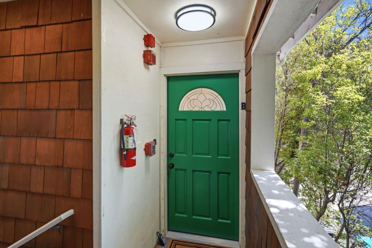 1263 Holly Street #B - Photo 3