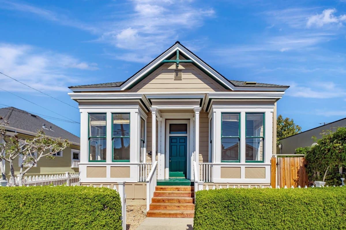 120 Maple Street - Photo 1