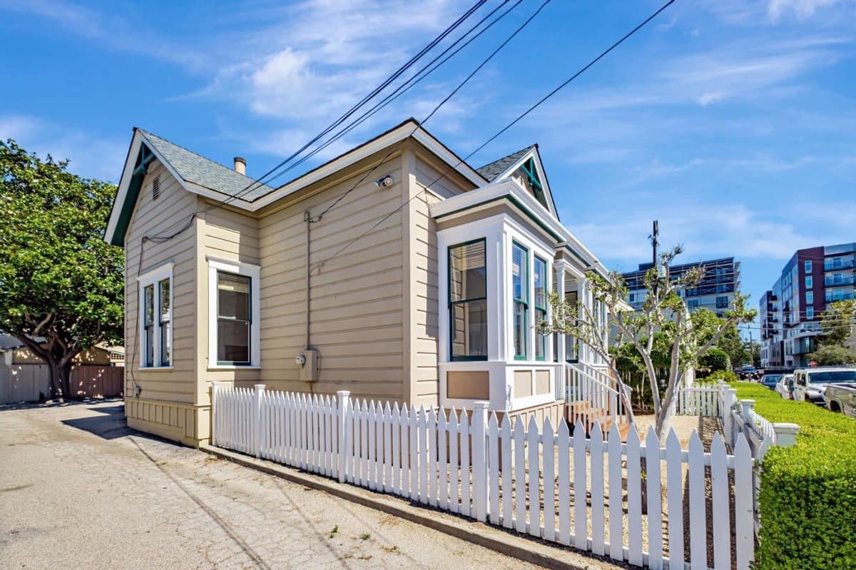 120 Maple Street - Photo 4