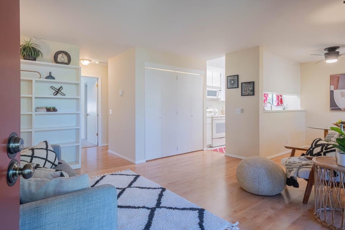 515 Ramona Court #1 - Photo 4