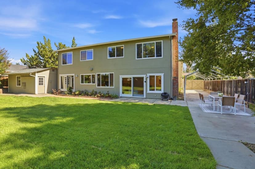 560 Tawny Drive - Photo 1 of 8