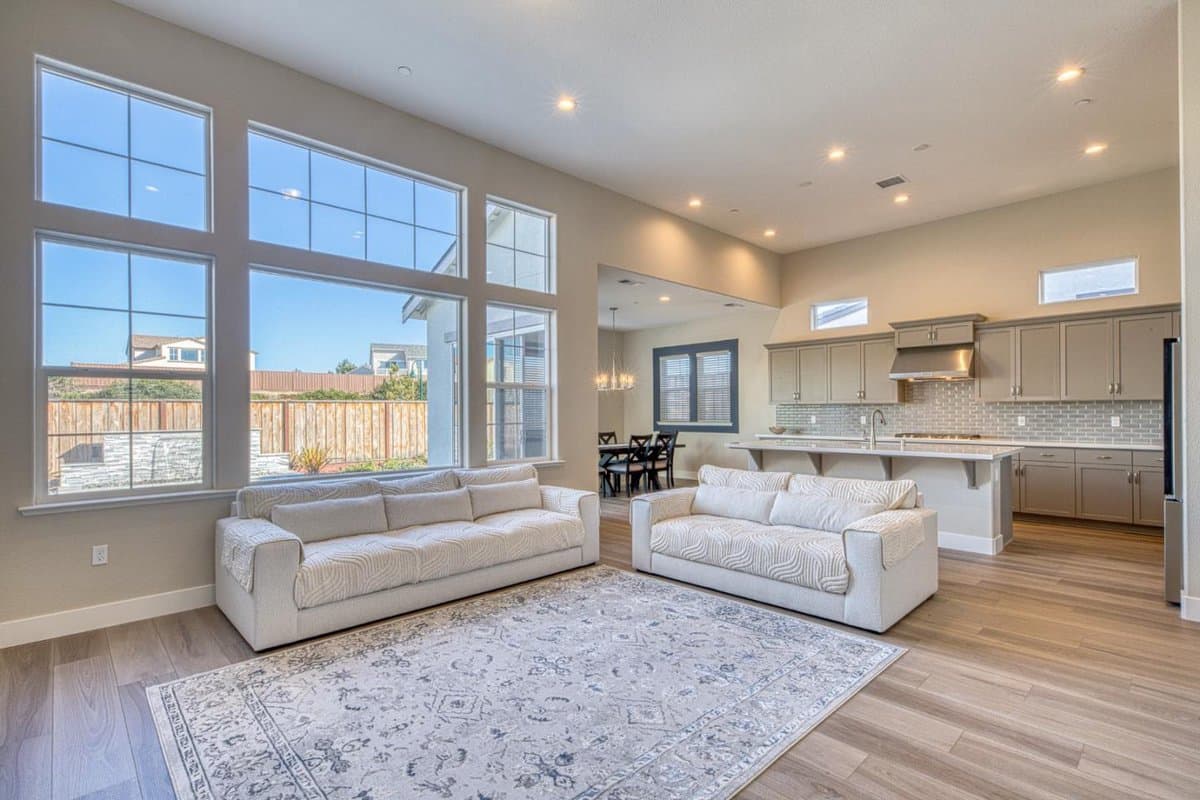 3036 Arroyo Drive - Photo 5