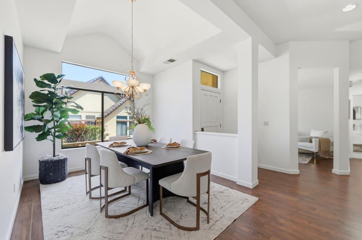 7711 Galloway Drive - Photo 2