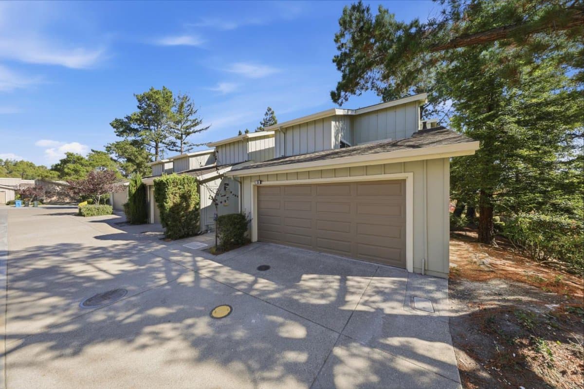 13 Gallowridge Court - Photo 3