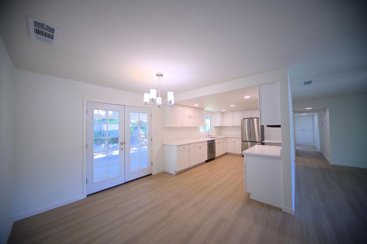608 20TH Street - Photo 5
