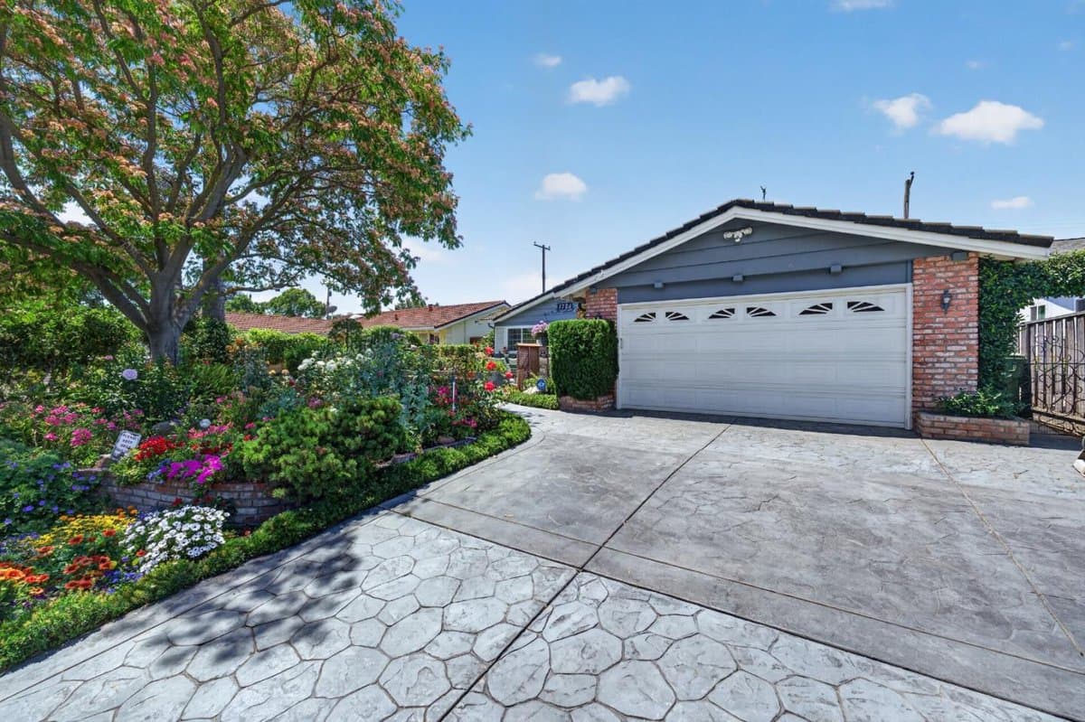 3786 Dunford Way - Photo 3