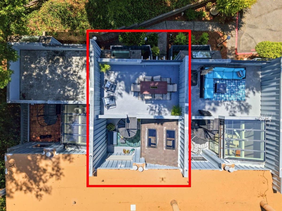 2052 Wharf Road - Photo 2