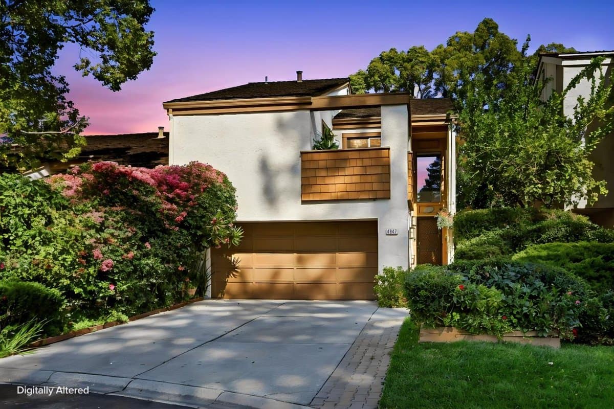 4847 Lago Vista Circle - Photo 3
