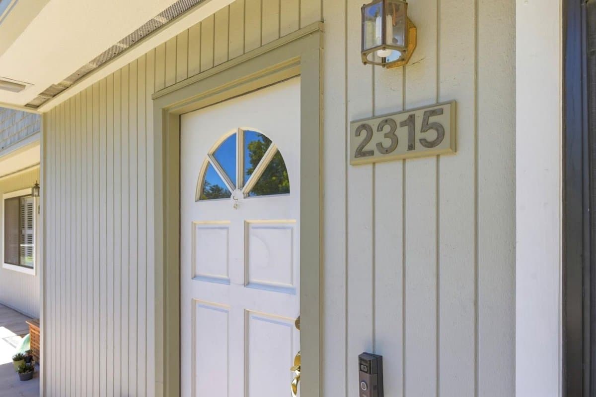 2315 Sharon Road - Photo 4
