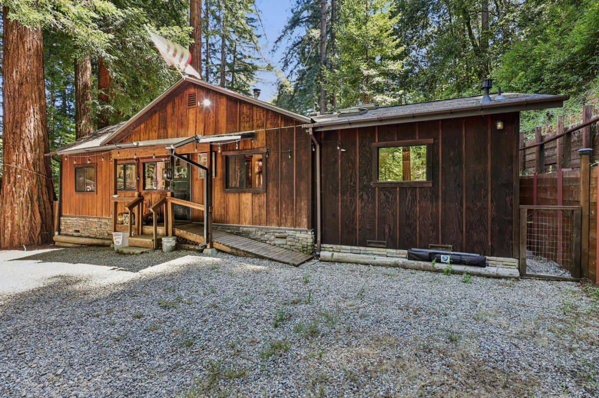421 Hillside Dr. - Photo 3