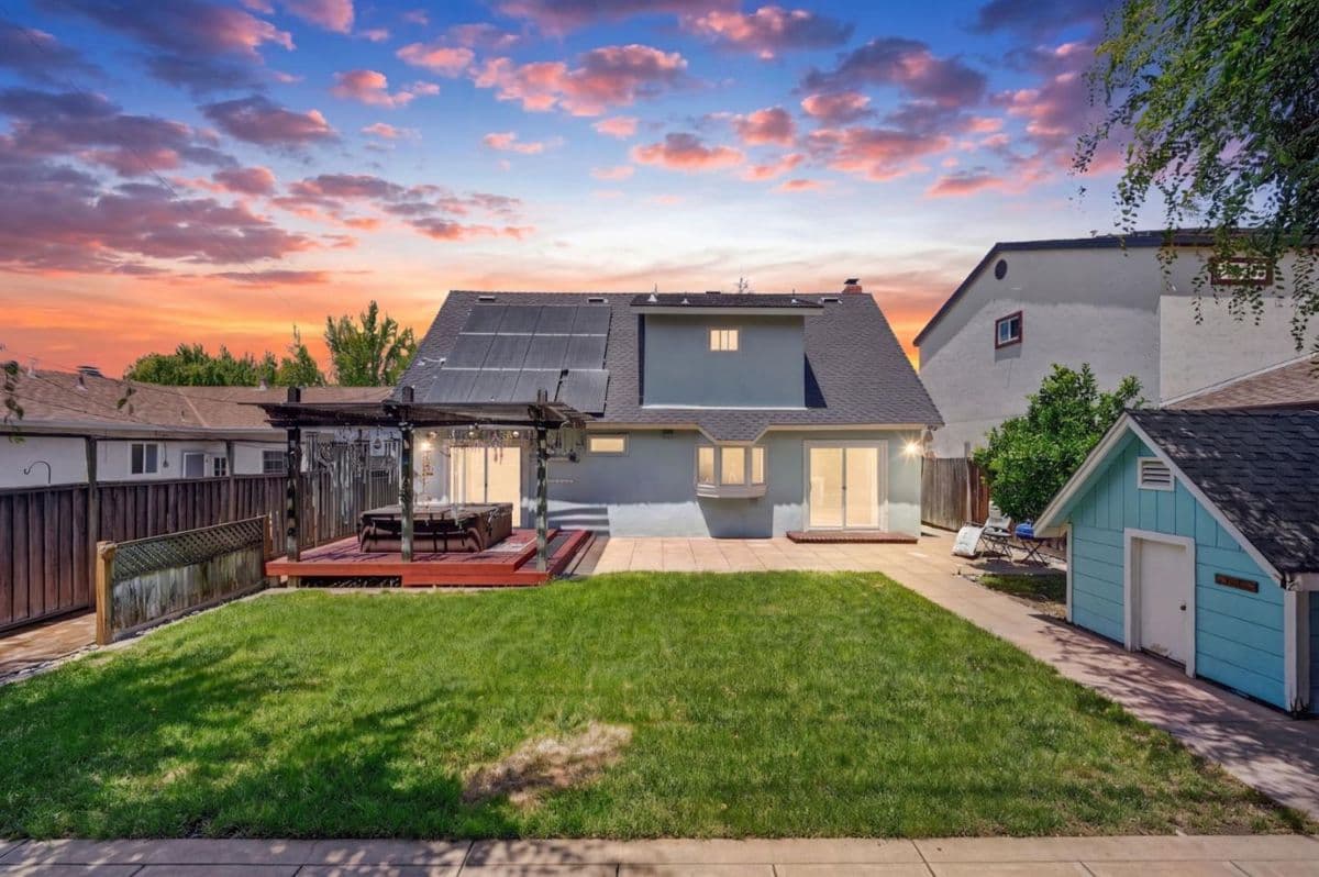 170 Herlong Avenue - Photo 4