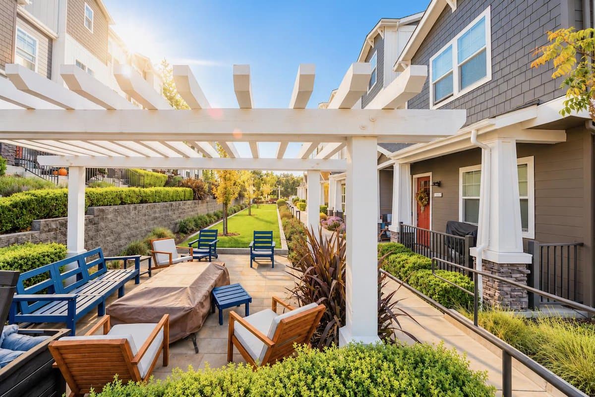 201 Cove Lane - Photo 4