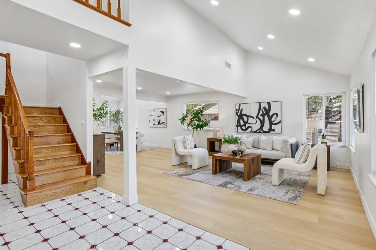 3405 Cedardale Drive - Photo 2
