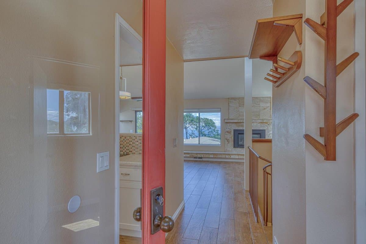 664 Terry Street - Photo 3